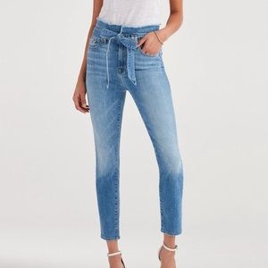 High Waisted light/medium Wash  Paper-bag Jean